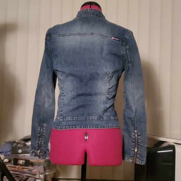 Jean jacket - Picture 2 of 2